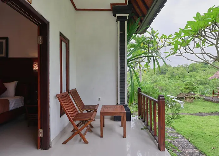 ゲストハウス Innala Retreat Nusa Penida 3*